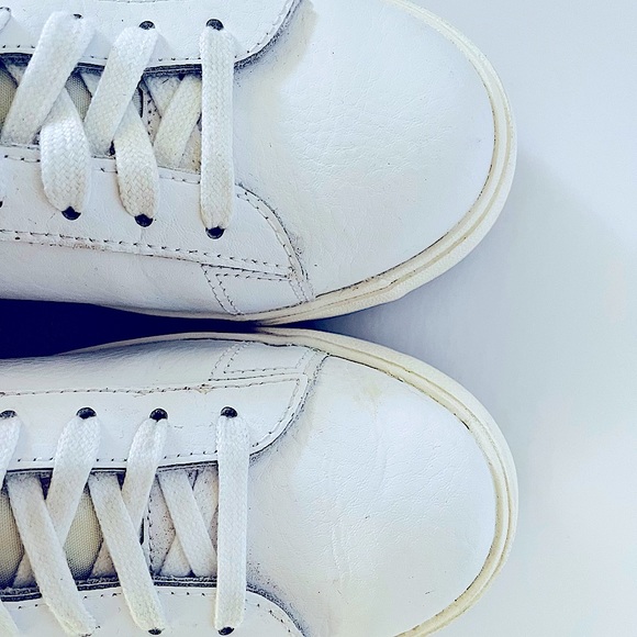 Nike Blazer Low Tennis Shoe - Picture 9 of 12